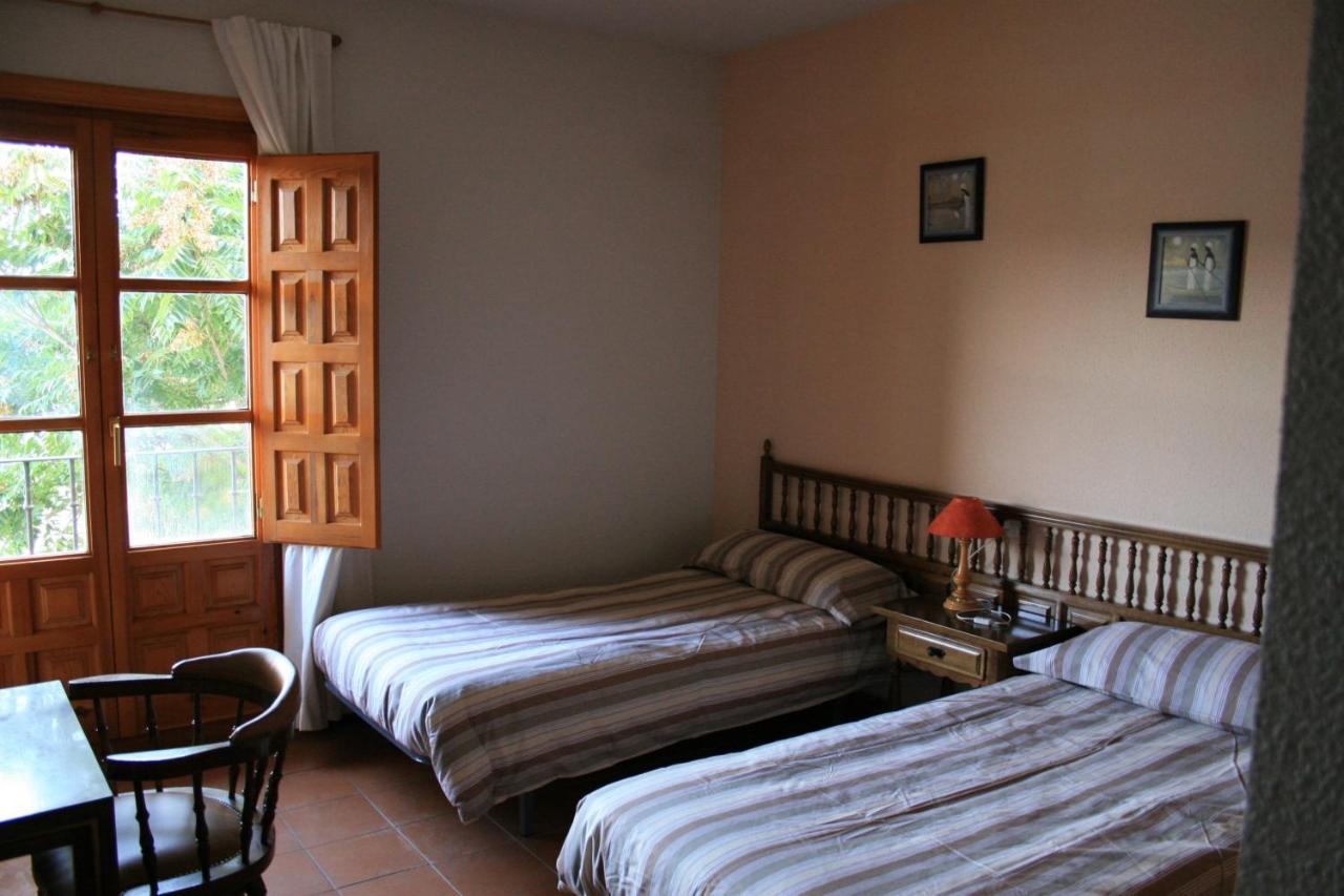 Casa Rural El Molino De Alocén Quarto foto